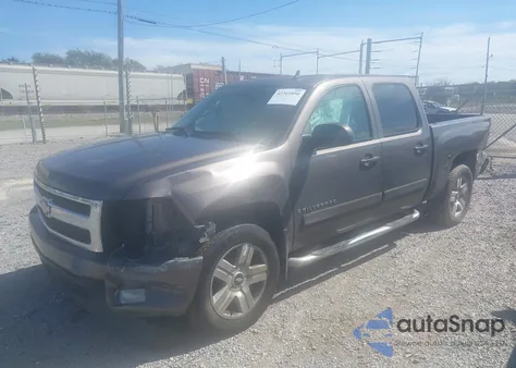 2007 Chevrolet Silverado 1500 Ltz from USA, damaged, VIN 2GCEC13J171522867